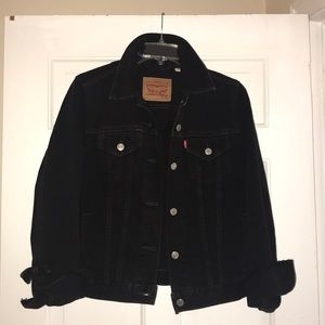 New Levi’s Black Denim Jacket